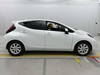 2025 Toyota Aqua Z Hybrid